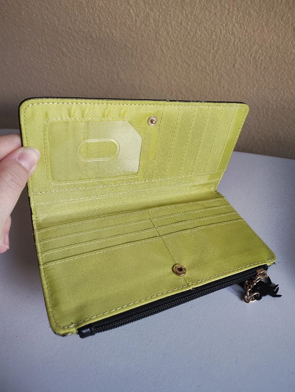 Disney Oogie Boogie Zip Wallet Nightmare Before Christmas Green Card Holder
